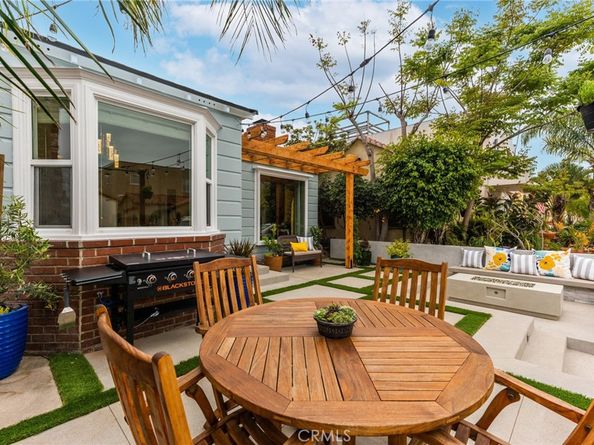 60 Santa Ana Avenue, Long Beach CA 90803