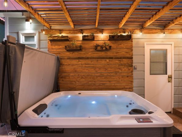 60 Santa Ana Avenue, Long Beach CA 90803