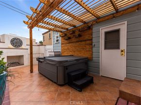 60 Santa Ana Avenue, Long Beach CA 90803