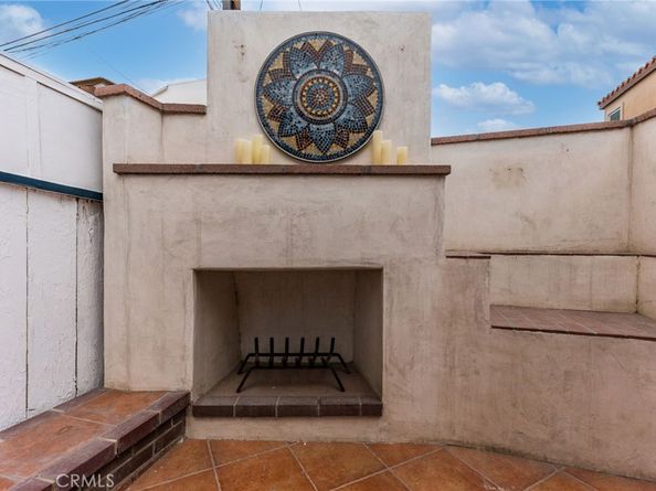 60 Santa Ana Avenue, Long Beach CA 90803