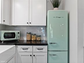 60 Santa Ana Avenue, Long Beach CA 90803