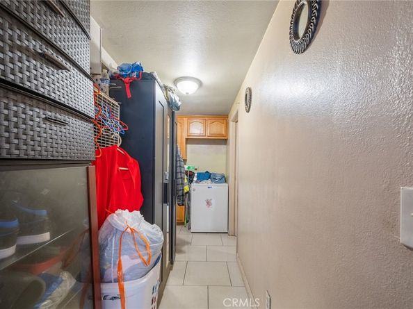 138 W Gage Avenue, Los Angeles CA 90003