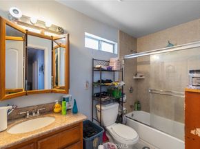 138 W Gage Avenue, Los Angeles CA 90003