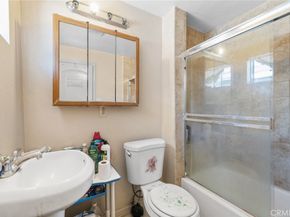 138 W Gage Avenue, Los Angeles CA 90003