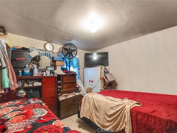 138 W Gage Avenue, Los Angeles CA 90003