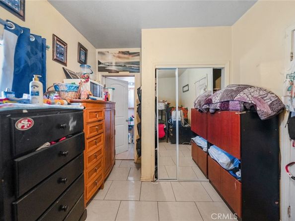 138 W Gage Avenue, Los Angeles CA 90003