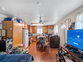 138 W Gage Avenue, Los Angeles CA 90003