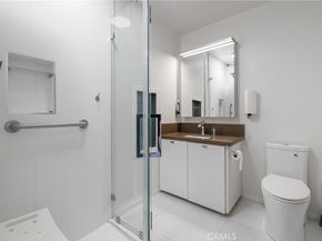 303 W Loraine 2, Glendale CA 91202