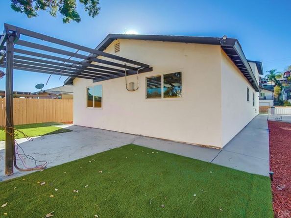 1211 La Presa Avenue, Spring Valley CA 91977