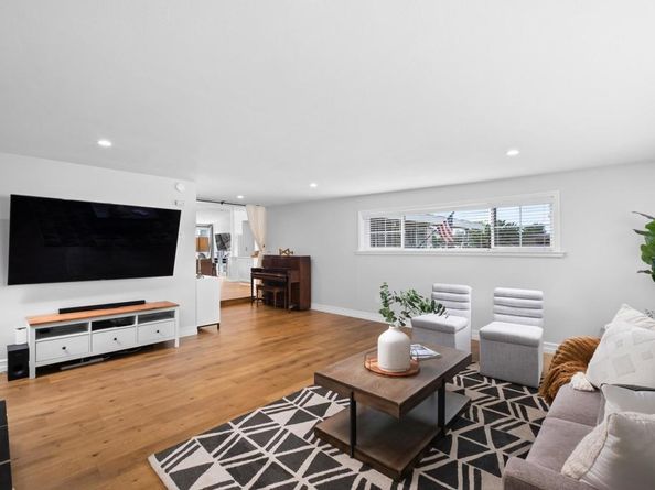 9341 Fermi Avenue, San Diego CA 92123