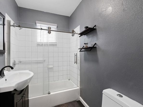 10517 S Normandie Ave., Los Angeles CA 90044