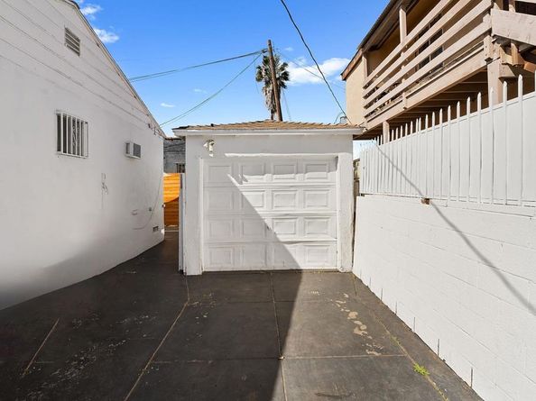 10517 S Normandie Ave., Los Angeles CA 90044
