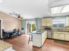 11837 Taia Lane, Lakeside CA 92040