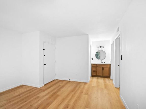 6775 Alvarado Road 26, San Diego CA 92120