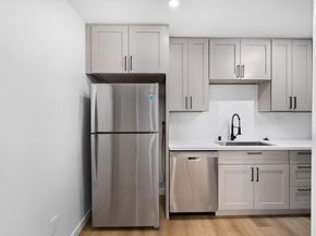 6775 Alvarado Road 26, San Diego CA 92120