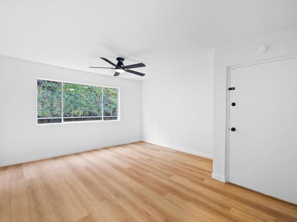 6775 Alvarado Road 26, San Diego CA 92120