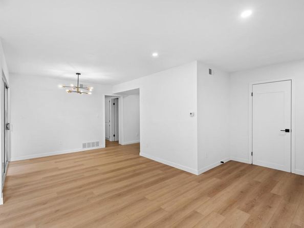 6775 Alvarado Road 26, San Diego CA 92120