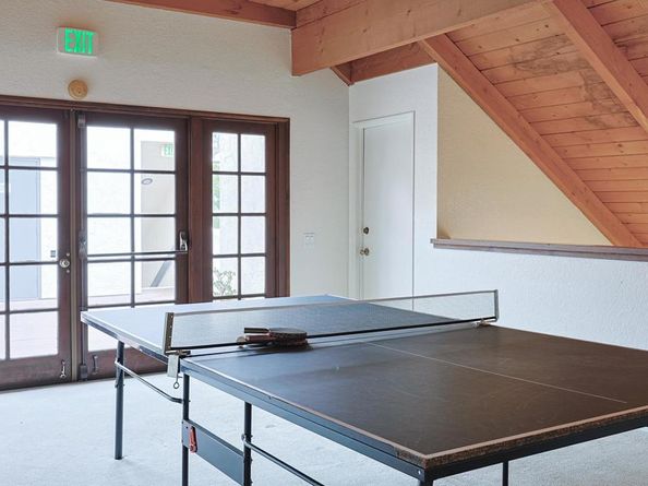 1222 River Glen Row 65, San Diego CA 92111