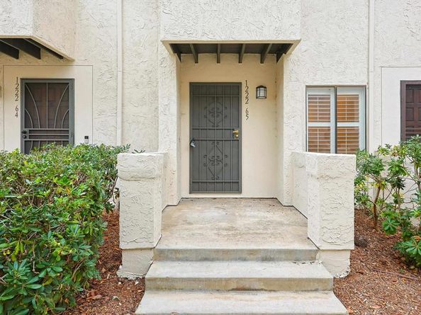 1222 River Glen Row 65, San Diego CA 92111