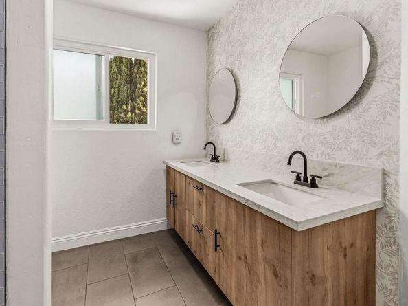 5304 Lavade Ln, Bonita CA 91902