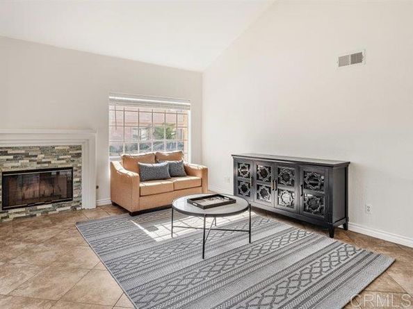 1527 Avenida Rosa, Chula Vista CA 91911