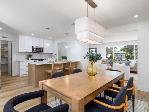 3996 Hatton St, San Diego CA 92111