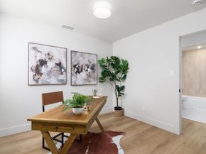 3996 Hatton St, San Diego CA 92111