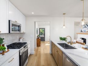 3996 Hatton St, San Diego CA 92111