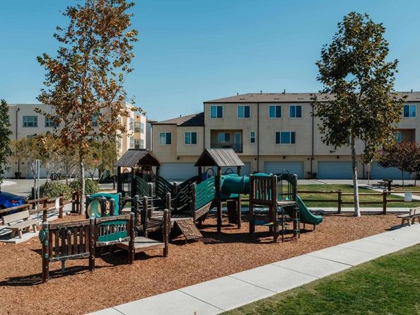 5232 Beachfront Cove Street 73, San Diego CA 92154