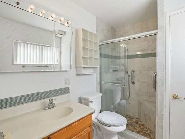 13218 Lakeview Granada Dr, Lakeside CA 92040