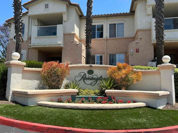 11422 Via Rancho San Diego 84, El Cajon CA 92019