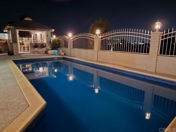 9933 Golden West Ln, Santee CA 92071
