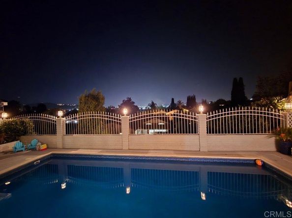9933 Golden West Ln, Santee CA 92071