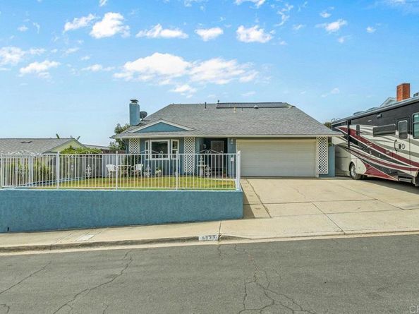9933 Golden West Ln, Santee CA 92071