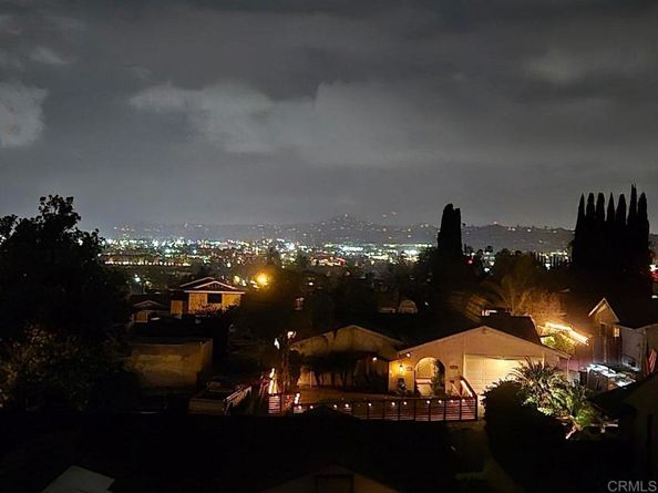 9933 Golden West Ln, Santee CA 92071