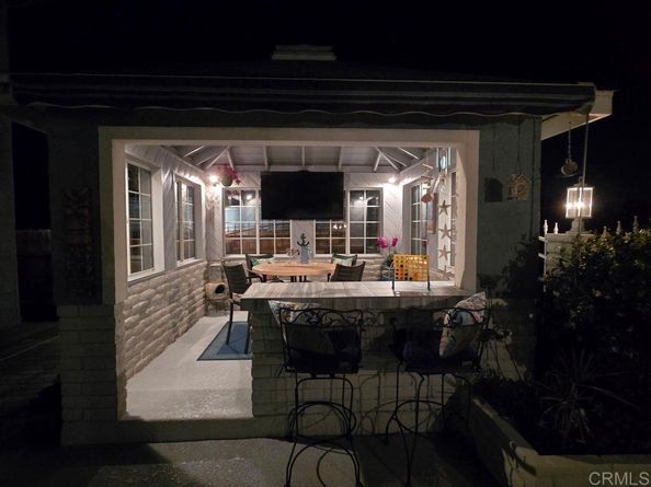9933 Golden West Ln, Santee CA 92071