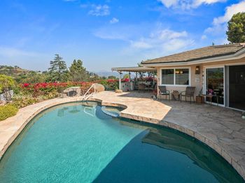 182 Dewitt Court