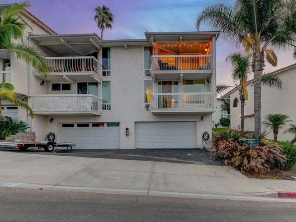 2323 Caringa Way 16, Carlsbad CA 92009