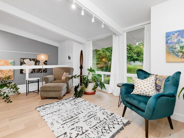 2323 Caringa Way 16, Carlsbad CA 92009