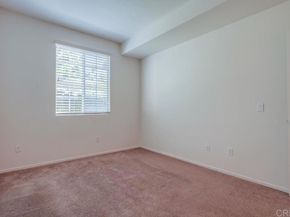 14530 Camino De La Luna 1, San Diego CA 92127