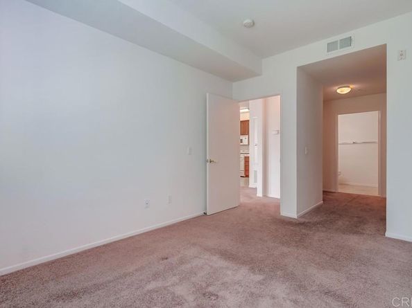 14530 Camino De La Luna 1, San Diego CA 92127