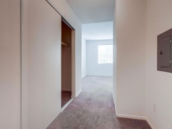 14530 Camino De La Luna 1, San Diego CA 92127