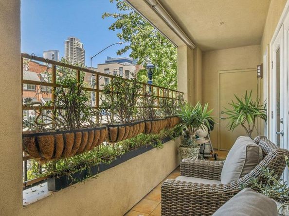 301 W G St 119, San Diego CA 92101