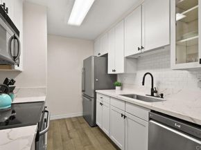 9959 Azuaga Street I105, San Diego CA 92129