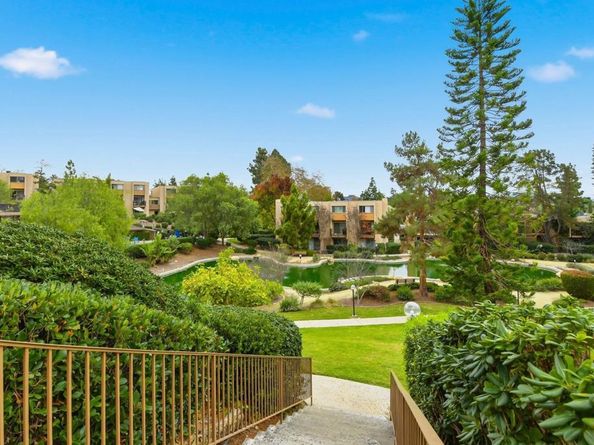 5700 Baltimore Drive 223, La Mesa CA 91942