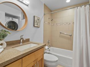 1263 Robinson Ave 2, San Diego CA 92103