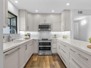 1263 Robinson Ave 2, San Diego CA 92103