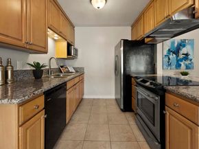 9528 Carroll Canyon Rd 223, San Diego CA 92126