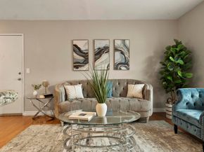 9528 Carroll Canyon Rd 223, San Diego CA 92126