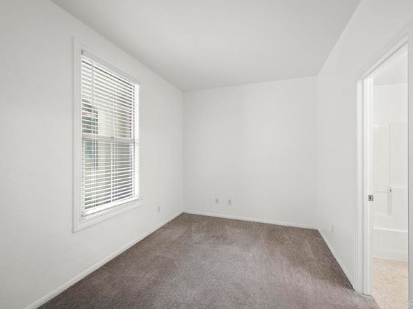 1291 Blue Jean Way Unit 4, Chula Vista CA 91913